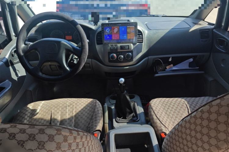 Used FORTHING Lingzhi 2013 M3 1.6L 7-Seater Comfort Model
