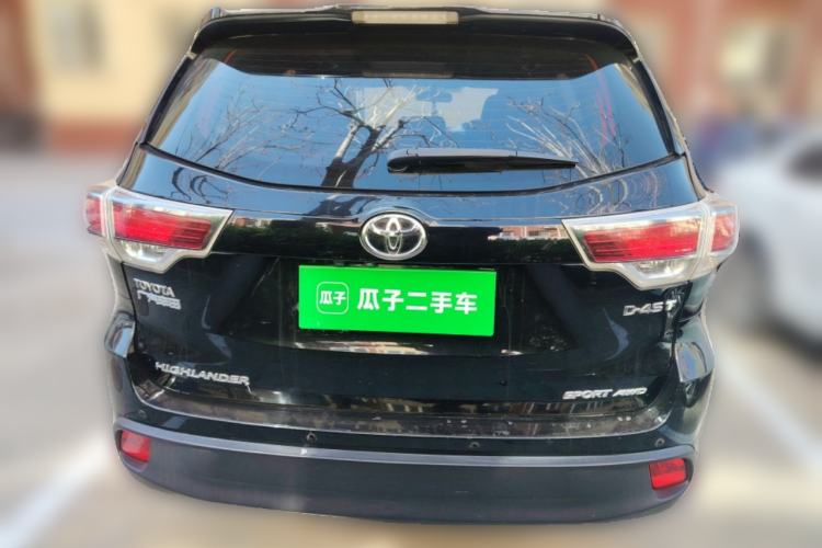 Used Toyota Highlander 2015 2.0T Four-Wheel Drive Luxury Edition 7-Seater Rear