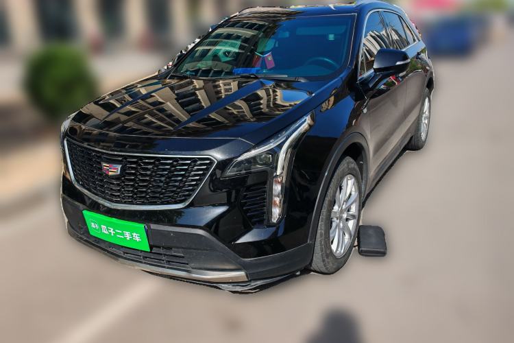 Used Cadillac XT4 2022 28T Two-Wheel-Drive Luxury Version