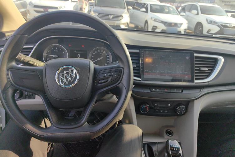 Used Buick GT 2017 15N Manual Elite Version Center Console