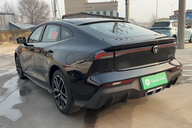 Used CHANGAN UNI-V iDD 2024 Blue Whale Smart Electric iDD 136km Luxury Model
