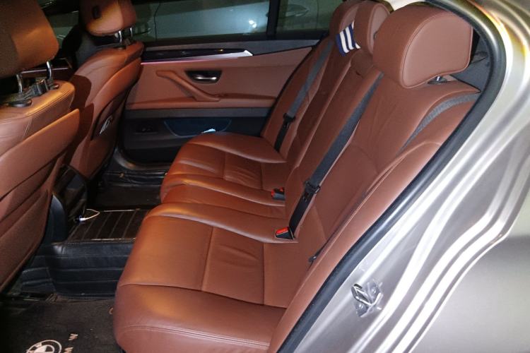 Used BMW 5 Series 2014 520Li Elegant Model
