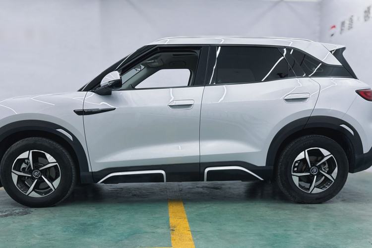 Used BYD Yuan UP 2024 401KM Beyond Edition Exterior 6