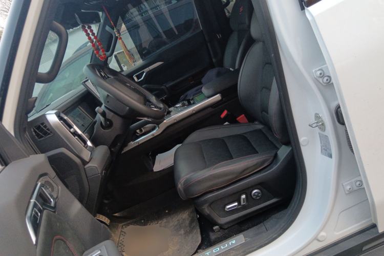 Used JETOUR Traveler 2024 2.0T All-Wheel-Drive Silver Dragon Wings