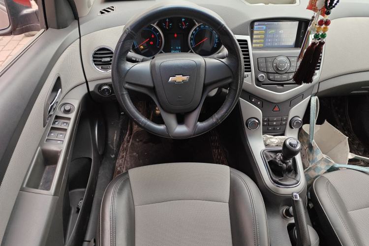 Used Chevrolet Cruze 2013 1.6L SE MT
