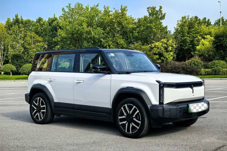 Used iCAR 03 2024 472km Four-Wheel Drive Long-Range Intelligent Advanced Version