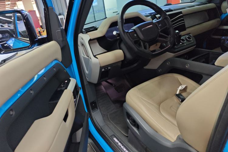 Used Land Rover Defender 2022 90 3.0T P400 XS Driver Seat