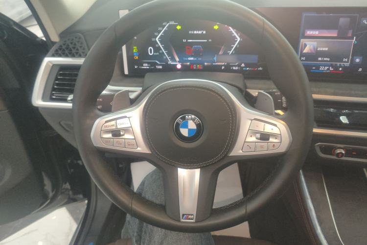 Used BMW X5 2023 xDrive 30Li Luxury M Sport Package