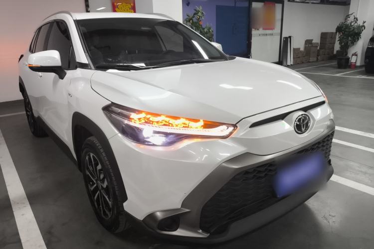 Used Toyota FRONTLANDER 2024 2.0L Smart Electric Hybrid Dual-Engine Luxury Edition Front Right 45 Deg