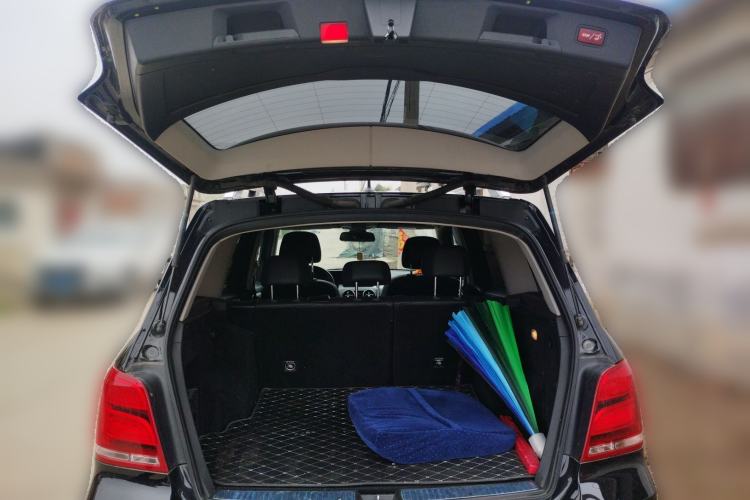 Used Mercedes-Benz GLK-Class 2013 GLK 300 4MATIC Dynamic Sunroof Model
