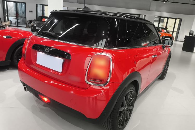 Used MINI 2019 1.5T COOPER Artist