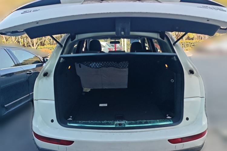 Used Audi Q5 2013 40 TFSI Technology Edition Trunk