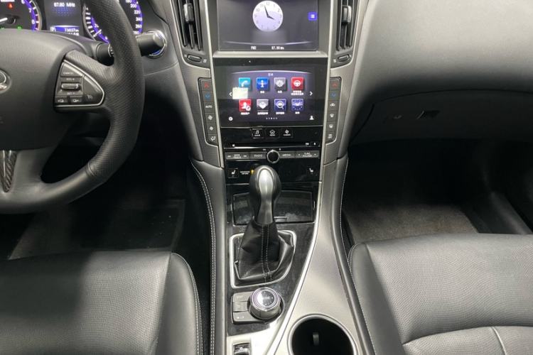 Used Infiniti Q50 2014 3.7L Comfort Edition Interior 3