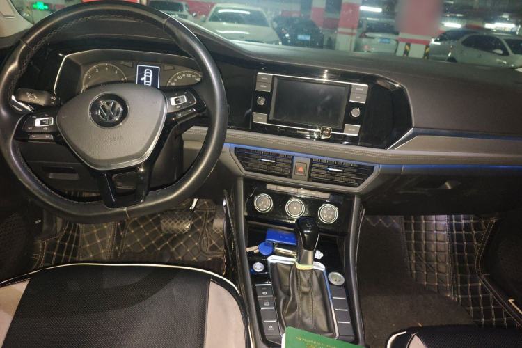 Used Volkswagen Sagitar 2020 200TSI DSG Comfort Version China VI Standard
