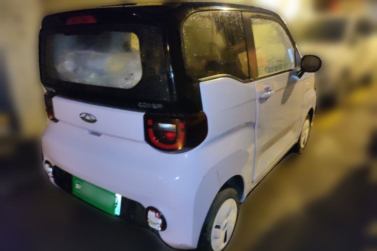 Used Chery QQ Ice Cream 2022 120km Conical Shape Lithium Iron Phosphate Rear Right 45 Deg