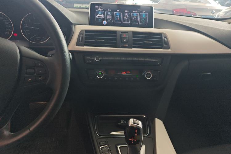 Used BMW 3 Series 2014 320Li Fashion Model
