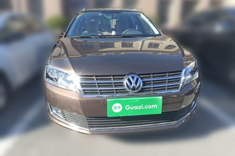 Used Volkswagen Gran Lavida 2013 1.6L Automatic Comfort Model
