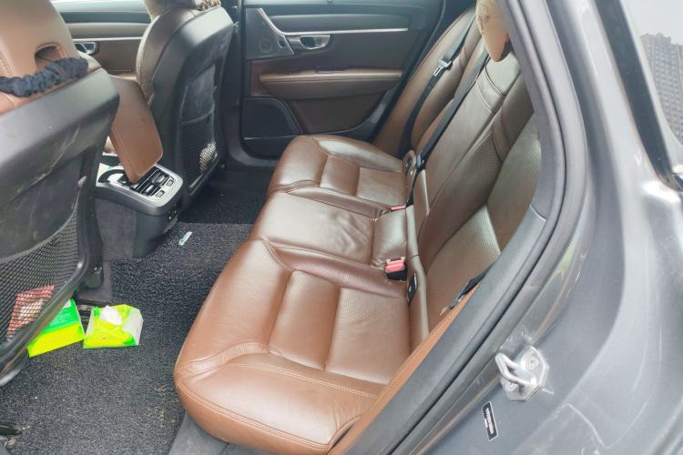 Used Volvo V90 2019 Cross Country T5 AWD Luxury Edition China V Standard
