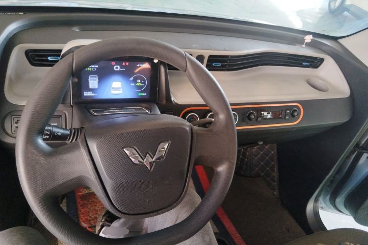 Used Wuling Hongguang MINIEV 2020 Zizai Version Lithium-NMC Center Console