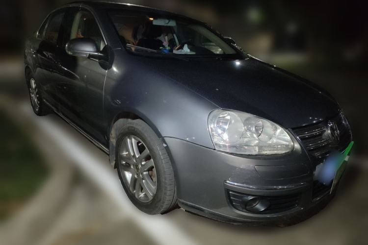 Used Volkswagen Sagitar 2009 1.6L Manual Comfort Edition
