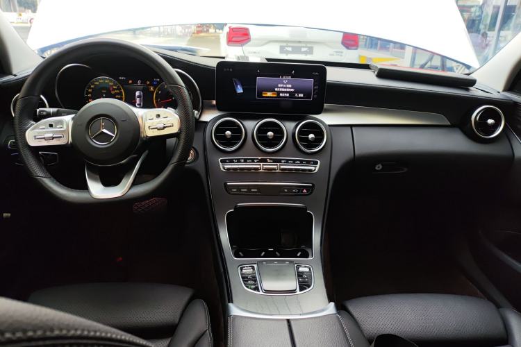 Used Mercedes-Benz C-Class 2021 C 200 L Fashion Edition Sport Version Interior 2