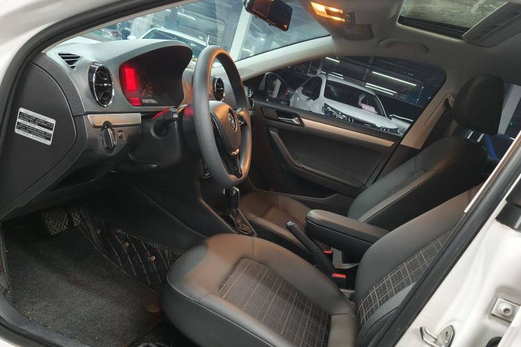 Used Volkswagen Jetta 2017 1.5L Automatic Comfort Model