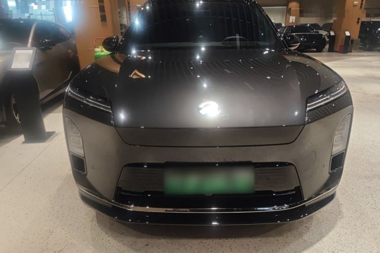 Used Nio ES8 2026 Model 6-seat Executive Signature Edition Front