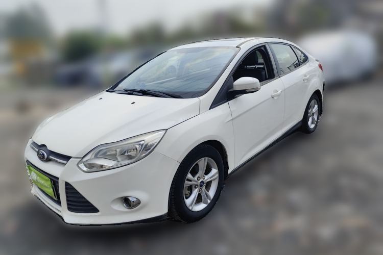 Used Ford Focus 2012 Sedan 1.6L Automatic Fashion Edition