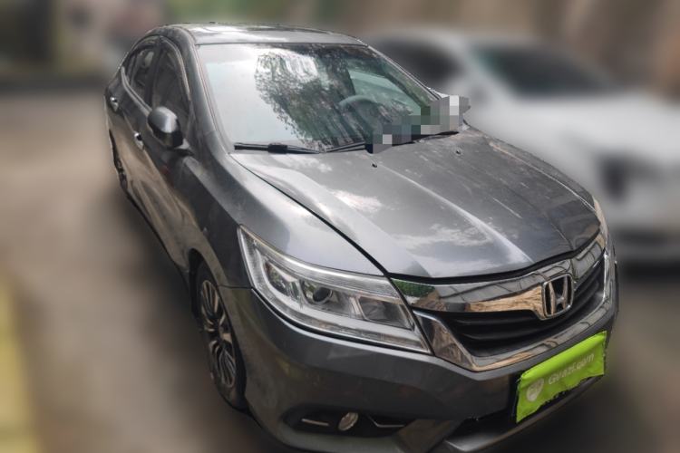 Used Honda Crider 2013 1.8L automatic luxury edition Front Right 45 Deg