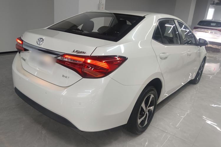 Used Toyota Levin 2017 Revised 185T CVT Elite Edition China V Standard Rear Right 45 Deg