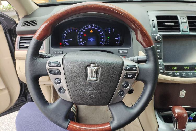 Used Toyota Crown 2012 3.0L Royal Saloon