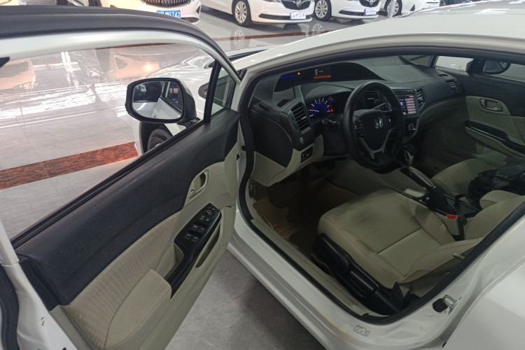 Used Honda Civic 2014 1.8L Automatic Classic Edition
