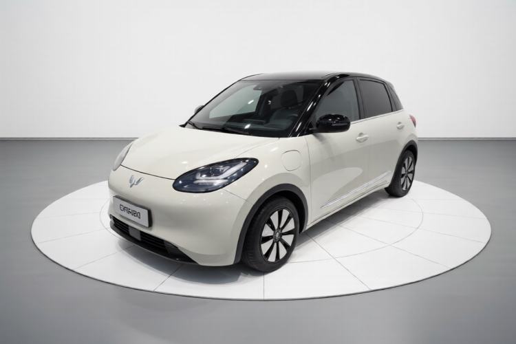 Used Wuling Bingo 2023 333 km Lingxi Connected Version Guazi used car, China used car export, Used car for sale, Used  cars, Cheapest cars for sale