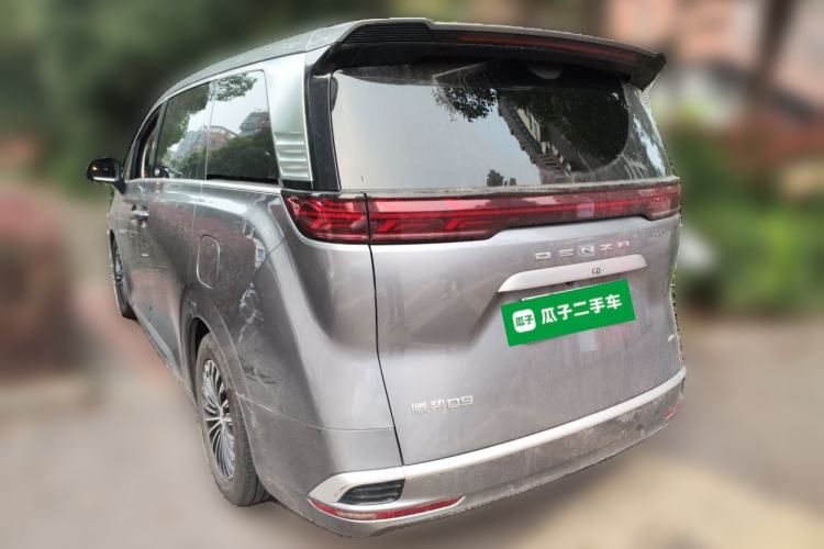 Used Denza D9 2024 DM-i 1050 Luxury Model