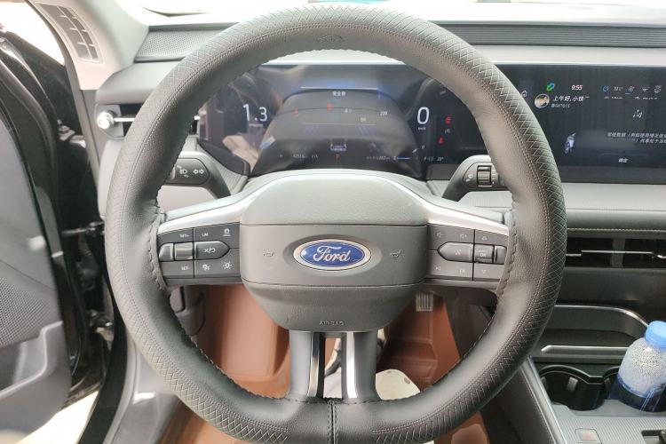Used Ford Mondeo 2025 2.0T EcoBoost Luxury Version Steering Wheel