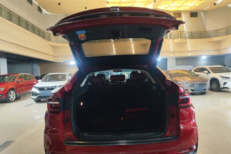 Used CHANGAN CS85 COUPE 2019 1.5T DCT Luxury Version China VI Standard Trunk