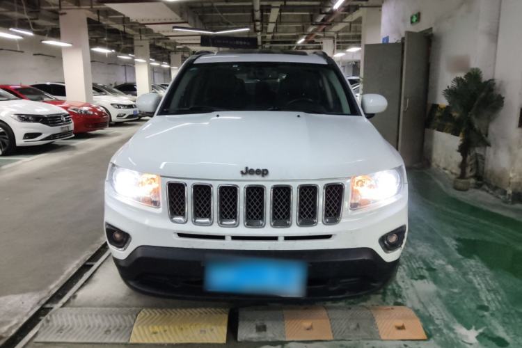 Used Jeep Compass 2014 Revised Version 2.4L Four-Wheel Drive Luxury Edition Front
