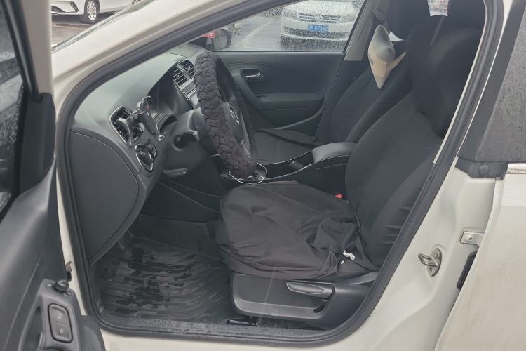 Used Volkswagen Polo 2016 1.4L Automatic Trendy Model
