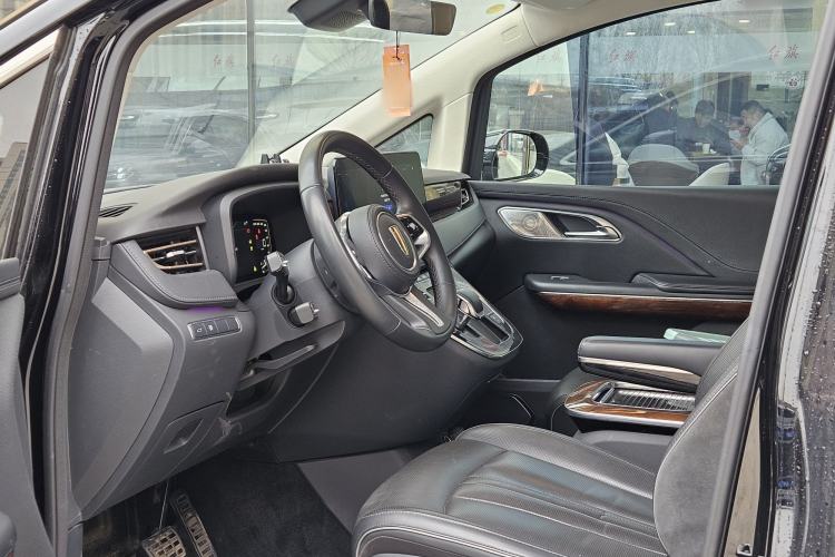 Used Hongqi HQ9 2023 2.0T Smart Connect Flagship Edition