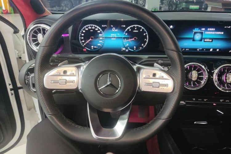 Used Mercedes-Benz A-Class 2021 A 200 L Sport Sedan Fashion Model Steering Wheel