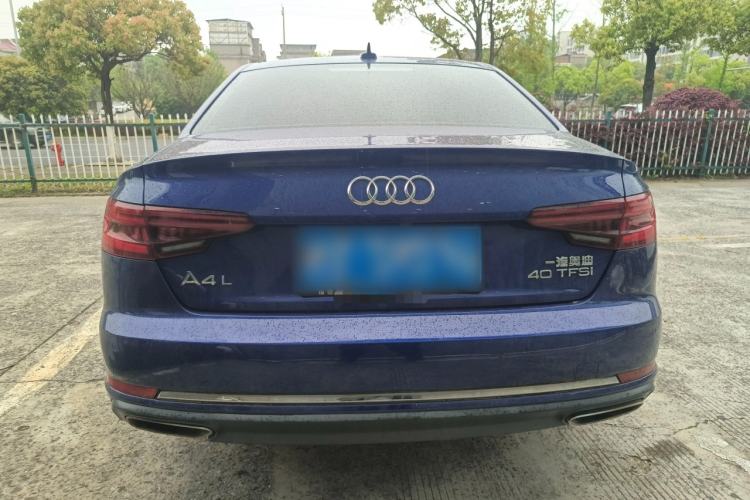 Used Audi A4L 2019 40 TFSI Ambition China VI Rear