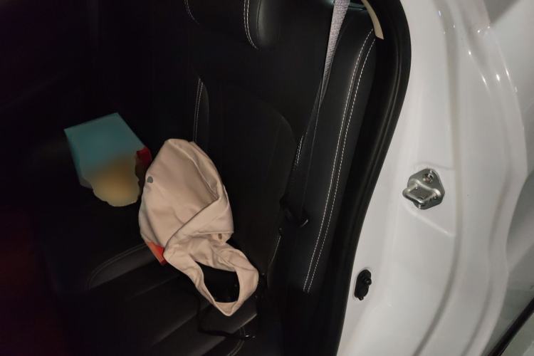 Used Geely Auto Vision X3 2019 Upgraded Model 1.5L CVT Elite Version Left Rear Seat