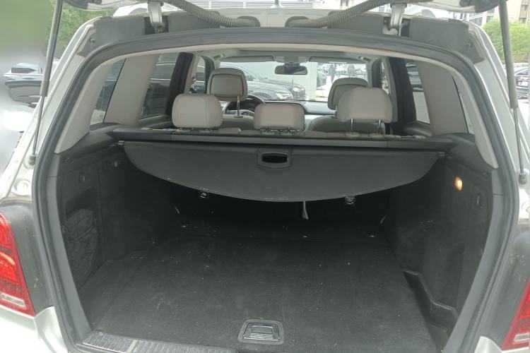 Used Mercedes-Benz GLK-Class 2013 GLK 300 4MATIC Dynamic Sunroof Model