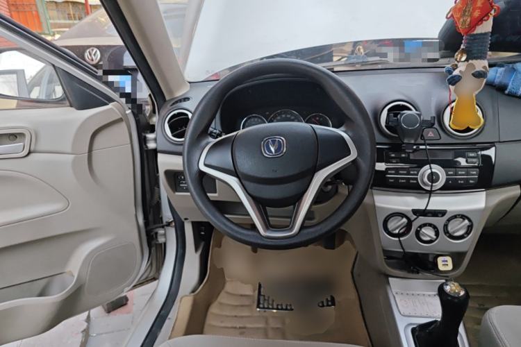 Used CHANGAN Alsvin V3 2012 1.3L Manual Luxury Version China IV Standard
