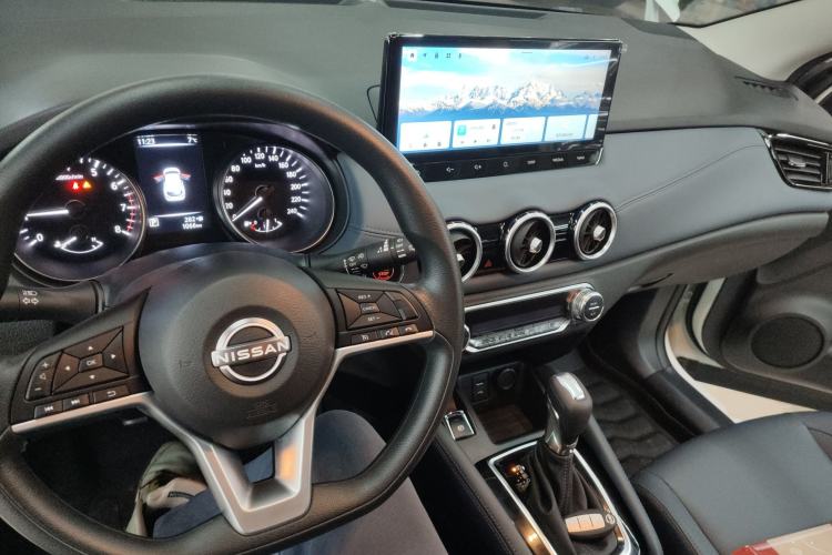 Used Nissan Qashqai 2025 Facelifted Honor 2.0L CVT XV Genuine Edition