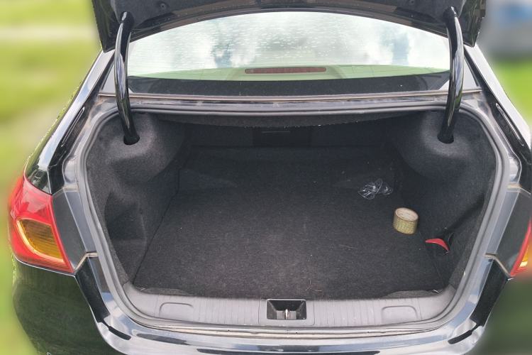 Used Roewe 950 2015 1.8T Elite Edition