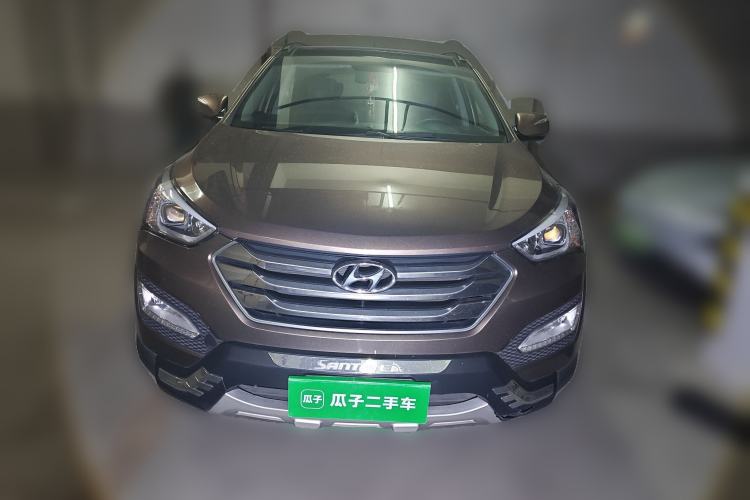 Used Hyundai Santa Fe 2013 2.4L Automatic 4x4 Prestige Edition
