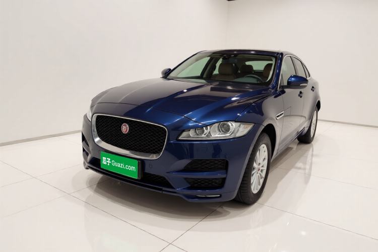 Used Jaguar F-PACE 2018 2.0T Two-Wheel Drive Urban Deluxe Edition