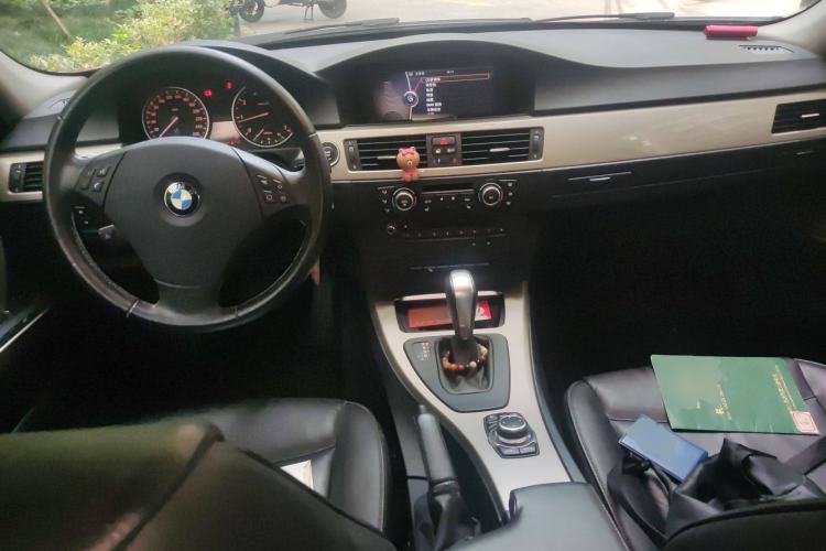 Used BMW 3 Series 2012 320i Luxury Edition