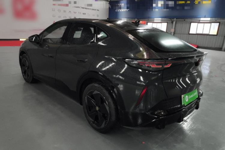 Used Volkswagen ID.UNYX 2024 Pro Long-Range Version
